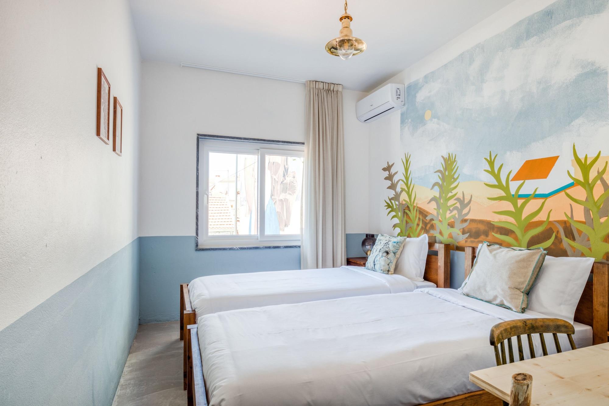 Selina Milfontes Hostel วิลานอวา ดิ มิลฟงติส ภายนอก รูปภาพ
