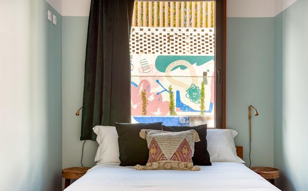 Selina Milfontes Hostel วิลานอวา ดิ มิลฟงติส ภายนอก รูปภาพ