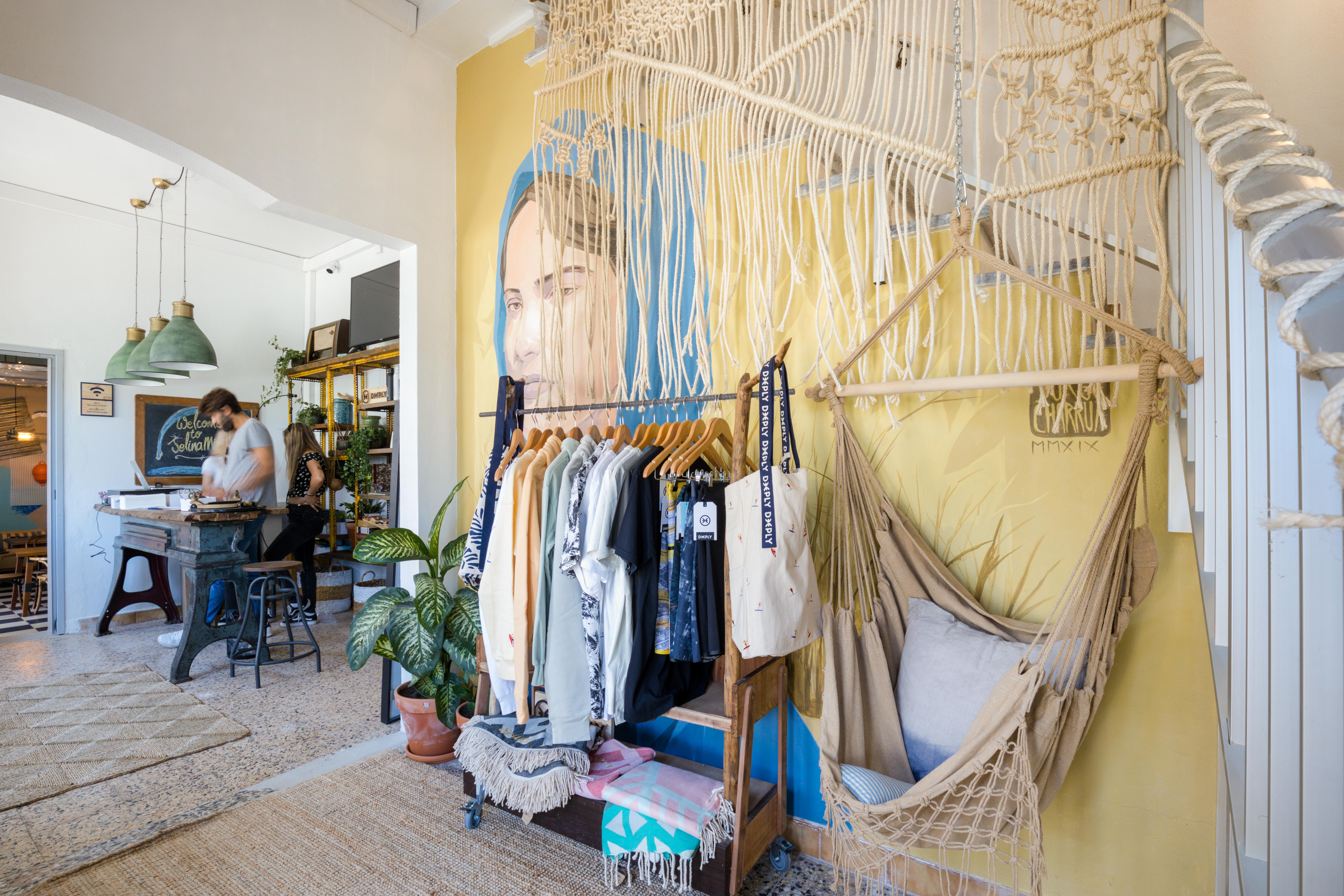 Selina Milfontes Hostel วิลานอวา ดิ มิลฟงติส ภายนอก รูปภาพ
